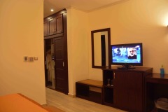 Executive-Suite-02-2500