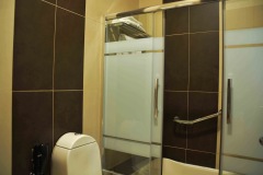 Twin-Bed-Suite-07