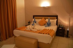 Junior-Suite-01-2500